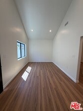 2715 W 95th St in Inglewood, CA - Building Photo - Building Photo