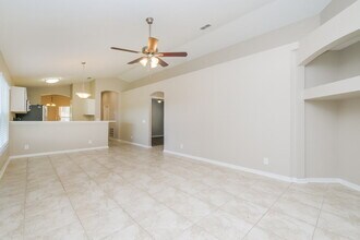 1843 Horsechestnut Ct in Trinity, FL - Building Photo - Building Photo