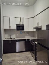 77-177 Leland St in Hamilton, ON - Building Photo - Building Photo