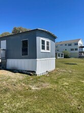115 Waterfront Ave in Newport, NC - Building Photo - Building Photo