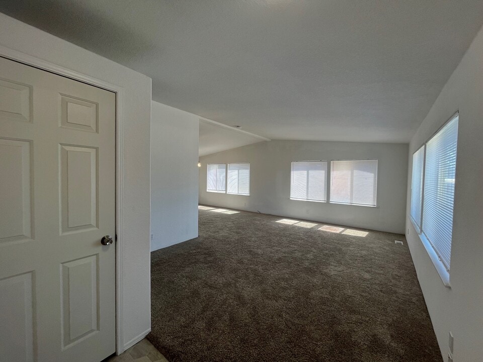 1404 River Run Ln in Caldwell, ID - Building Photo