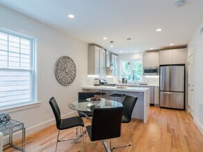 17 Standish St in Cambridge, MA - Building Photo - Building Photo
