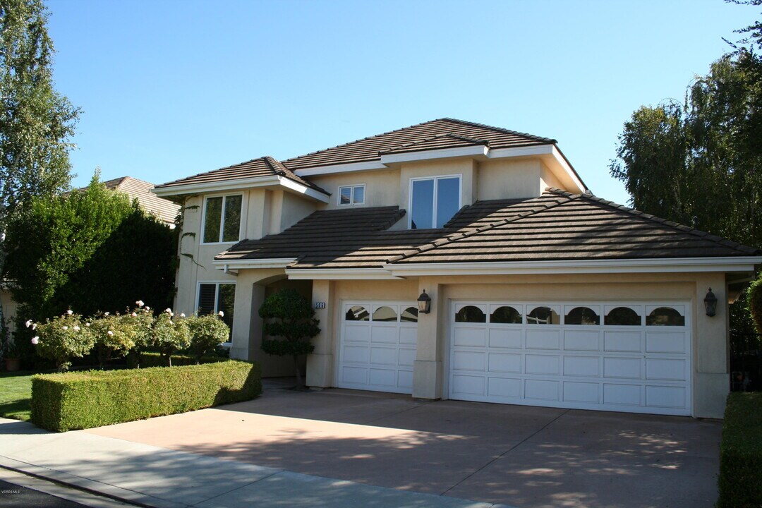 506 Ravensbury St in Lake Sherwood, CA - Building Photo