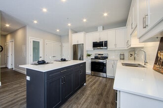 Elio Apartments in London, ON - Building Photo - Building Photo