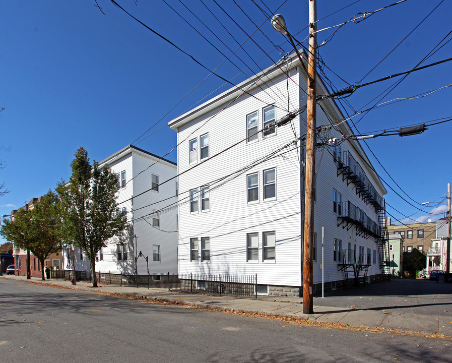 8-14 Craigie St in Somerville, MA - Building Photo