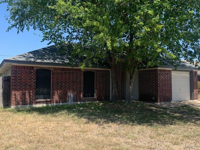 2703 Cross Timber Dr