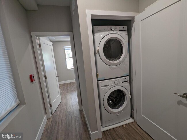 2222 Frankford Ave-Unit -1R in Philadelphia, PA - Building Photo - Building Photo