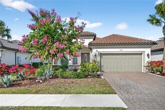 8266 Promoso Ct in Naples, FL - Building Photo - Building Photo
