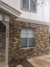 509 W Norwood Cir in Arlington, TX - Building Photo - Building Photo