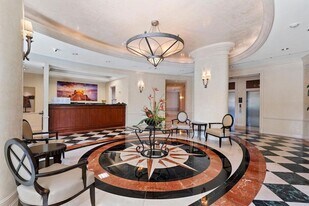 403 S Sapodilla Ave, Unit 101 in West Palm Beach, FL - Building Photo