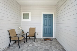 293 Boracay Cir in Saint Johns, FL - Foto de edificio - Building Photo