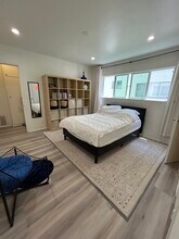 123 S St Andrews Pl, Unit #12 in Los Angeles, CA - Building Photo - Building Photo