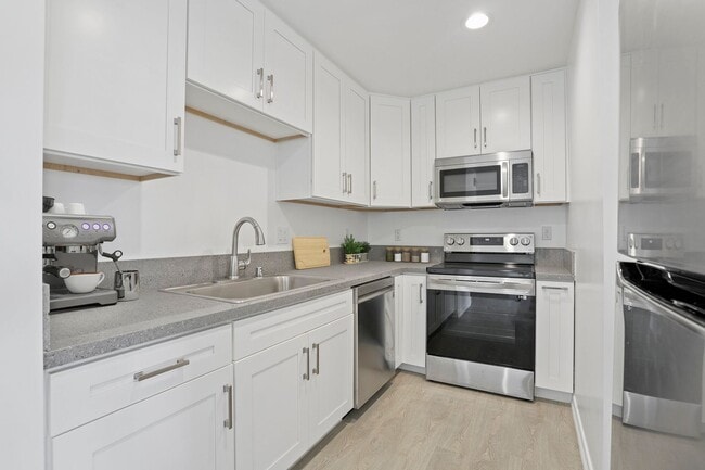 Highland Pacifica Apartments