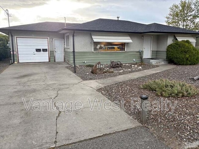 property at 2242 Stillingfleet Rd