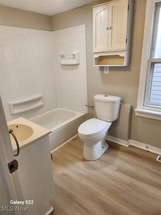 7127 Deveny Ave in Cleveland, OH - Building Photo