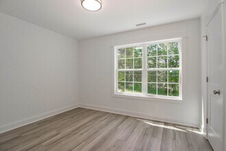 7670 Keistlers Store Road in Lake Norman of Catawba, NC - Building Photo - Building Photo