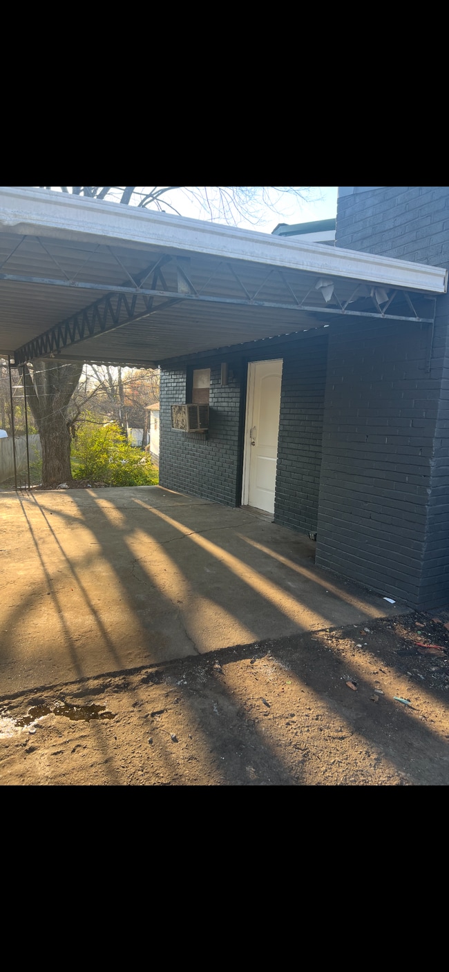 699 Perry Dr in Springfield, TN - Building Photo - Building Photo