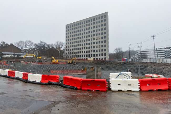 Park West Apartments in Nashville, TN - Foto de edificio - Primary Photo