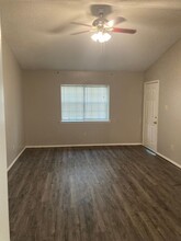 124-126-126 Jester Cir in Longview, TX - Building Photo - Building Photo