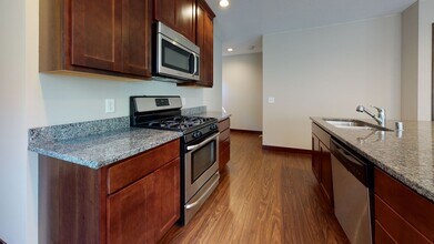 845 20th Ave SE in Minneapolis, MN - Building Photo - Building Photo
