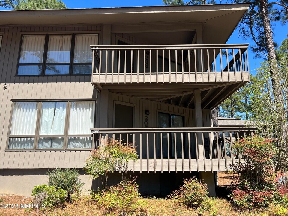 207 Foxkroft Dr in Jackson Springs, NC - Building Photo