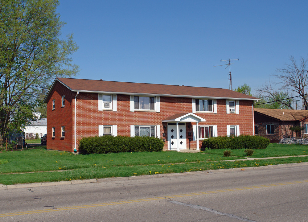 115 S Church St in New Carlisle, OH - Building Photo