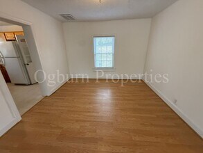 2439 Cherokee Ln in Winston-Salem, NC - Building Photo - Building Photo