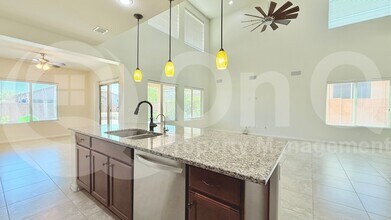 2545 W Royer Rd in Phoenix, AZ - Building Photo - Building Photo