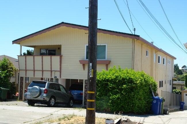 619 Kearney St in El Cerrito, CA - Building Photo - Building Photo