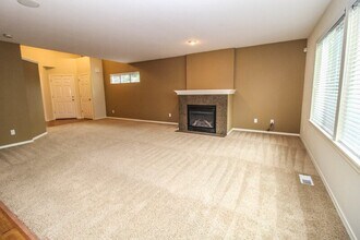 2303 195th Pl SE in Bothell, WA - Building Photo - Building Photo