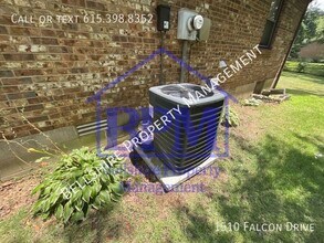 1510 Falcon Dr in Clarksville, TN - Building Photo - Building Photo