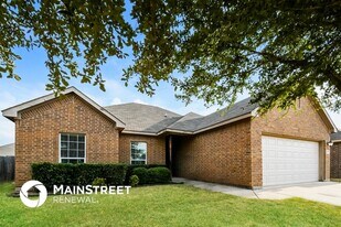 288 Edison Ln in Crowley, TX - Building Photo