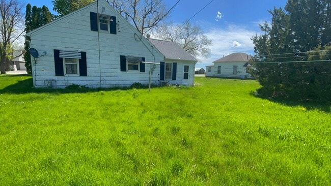 404 Main St in Lohrville, IA - Building Photo - Building Photo