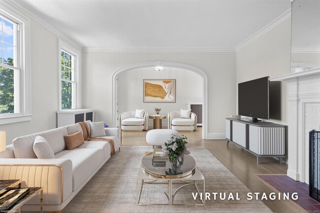 property at 1070 Whitney Ave