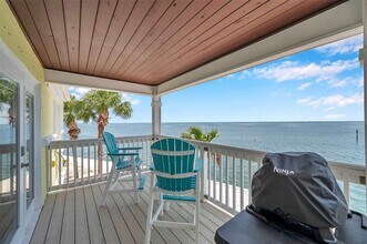 5260 Coquina Key Dr SE in St. Petersburg, FL - Building Photo - Building Photo