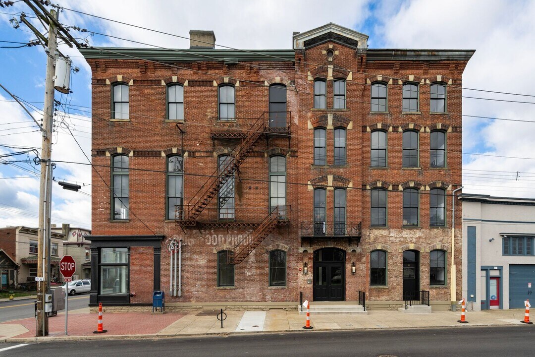 512 Berry St in Dayton, KY - Building Photo