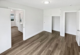 704 Mountain Ave in Pomona, CA - Foto de edificio - Building Photo