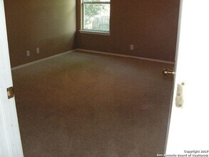 6602 Nora Vista Wy in San Antonio, TX - Building Photo - Building Photo