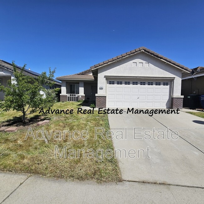 property at 7913 Selbome Ct