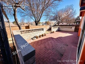 2196 Rockdale Dr in Sparks, NV - Building Photo - Building Photo