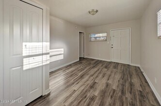 2775 Herschel St in Jacksonville, FL - Building Photo - Building Photo