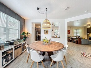 11868 Thatcher Ave in Orlando, FL - Building Photo - Building Photo