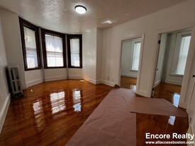 4 Adella Pl, Unit #1 in Boston, MA - Building Photo