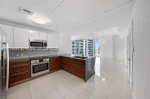 601 NE 27th St, Unit # 1501 in Miami, FL - Building Photo - Building Photo