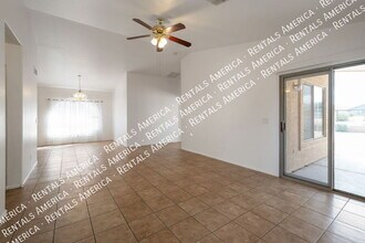 29678 N Broken Shale Dr in San Tan Valley, AZ - Building Photo - Building Photo