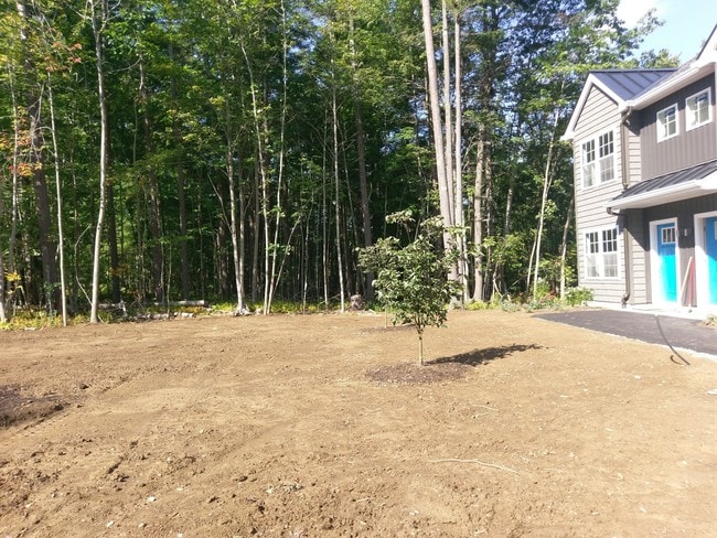 60 Somersworth Rd in North Berwick, ME - Building Photo - Building Photo