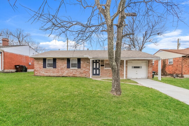 property at 2662 Tobermory Ct