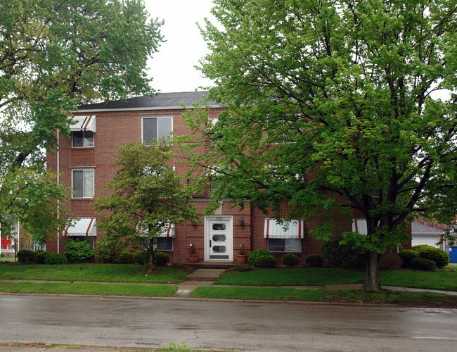 Pemberton Apartments in Toledo, OH - Foto de edificio - Building Photo