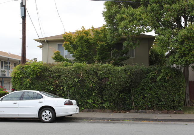 44 East Fortieth in San Mateo, CA - Foto de edificio - Building Photo