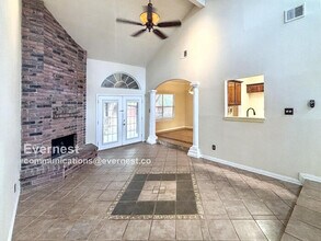 1203 Ivybridge Dr in Pflugerville, TX - Building Photo - Building Photo